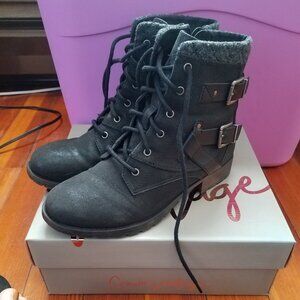 Crown Vintage Faux Leather boots Black - Revival Size 9